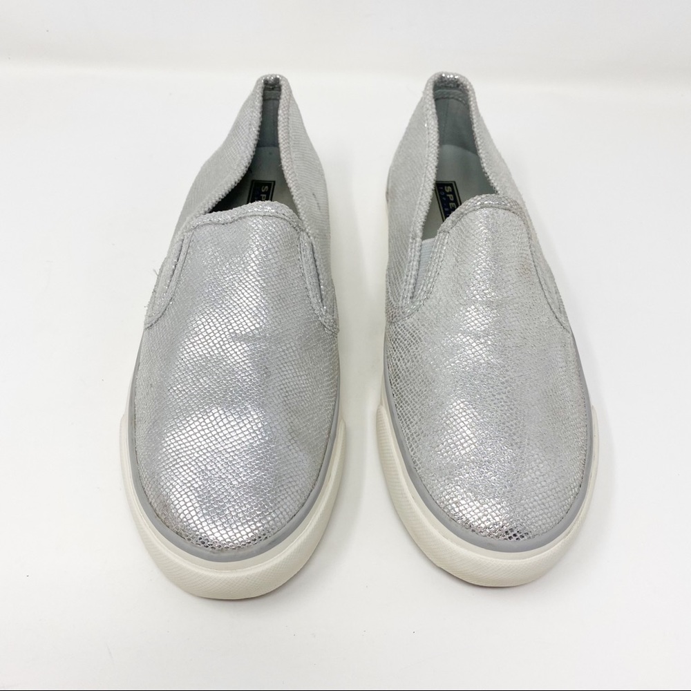 SPERRY Top Sider Silver Metallic Slip on Loafer 8